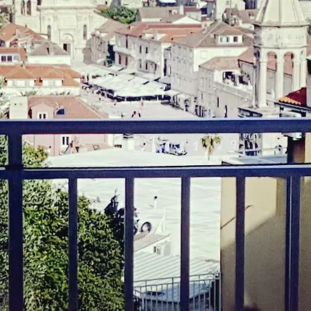 Apartment Sven Hvar Town