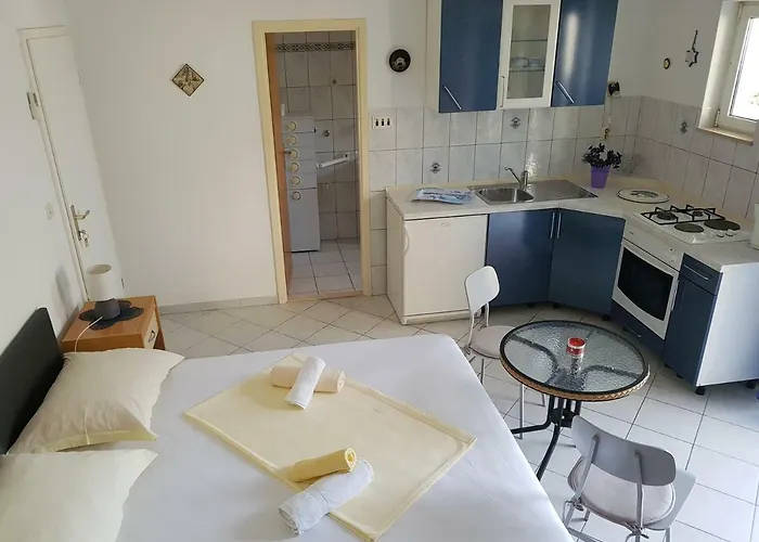 Apartament Sven Hvar Town