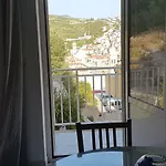 Sven * Hvar Town