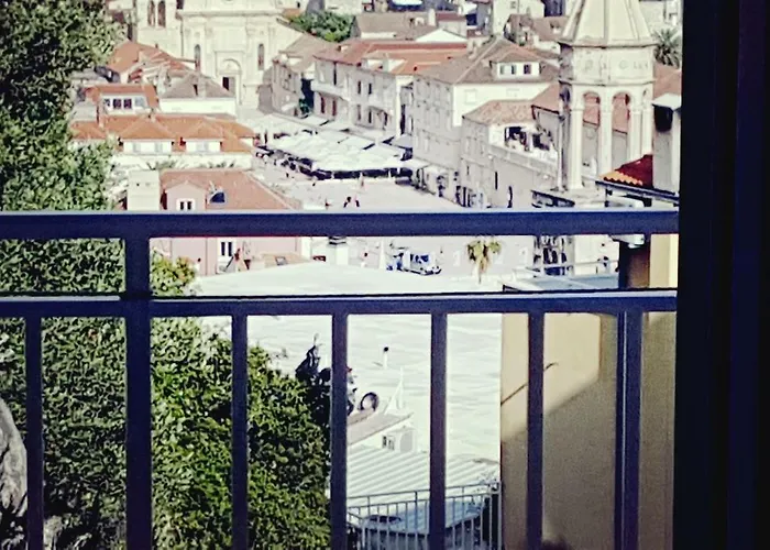 Apartman Sven Hvar Town